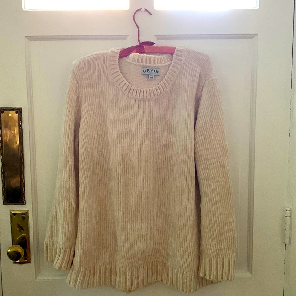 Or is Egg Shell color XL